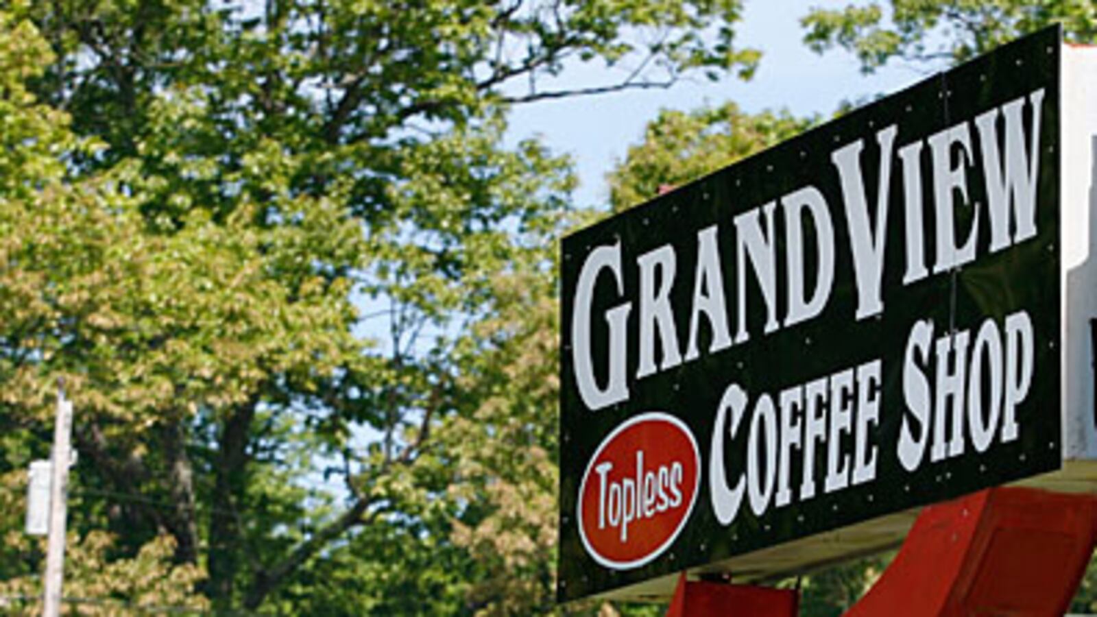 cheats/2009/06/04/topless-coffee-house-arson/topless-coffee_nr6hqc
