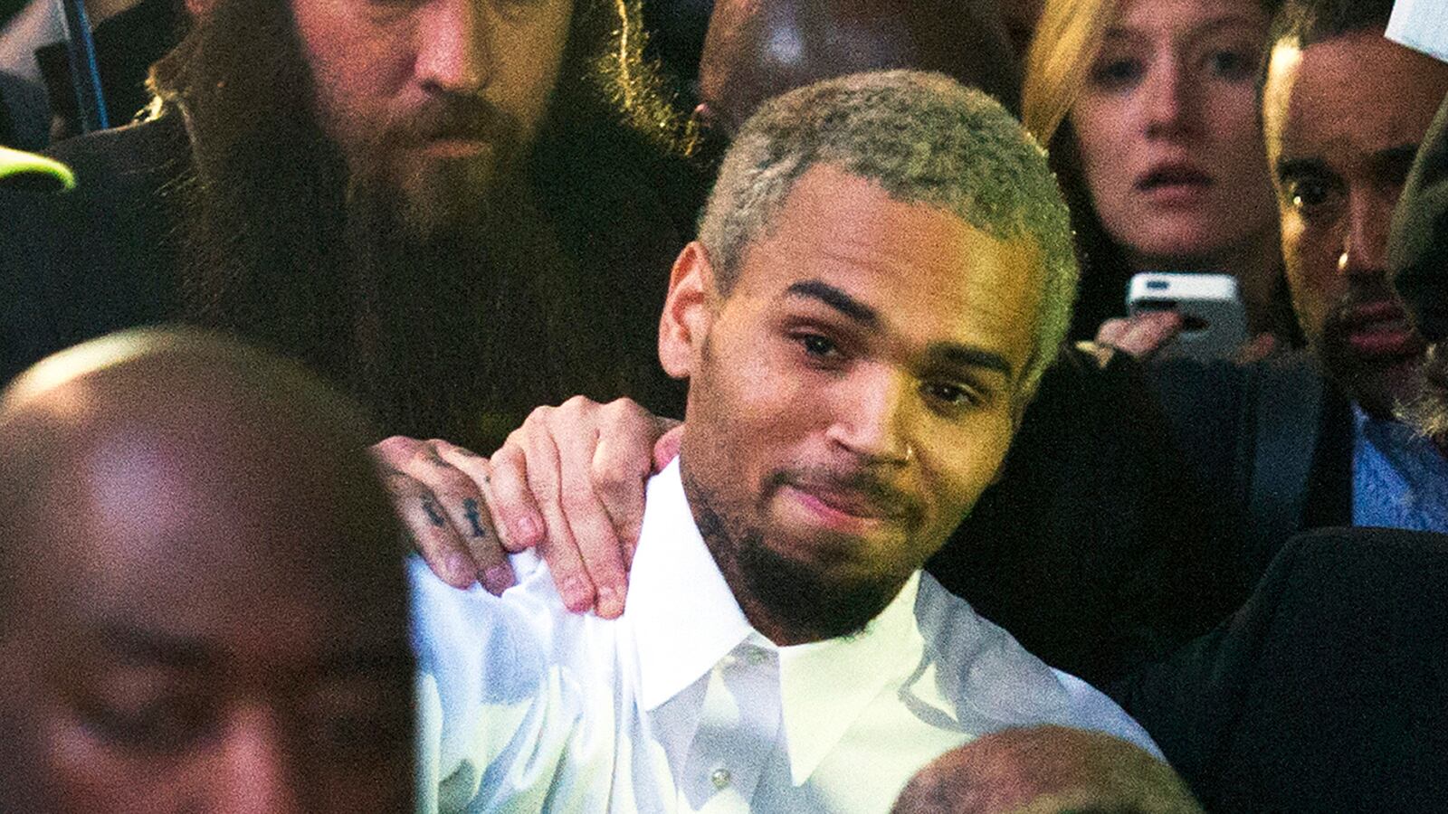 cheats/2013/11/21/chris-brown-sent-back-to-rehab/131121-chris-brown-cheat_l3l7nm