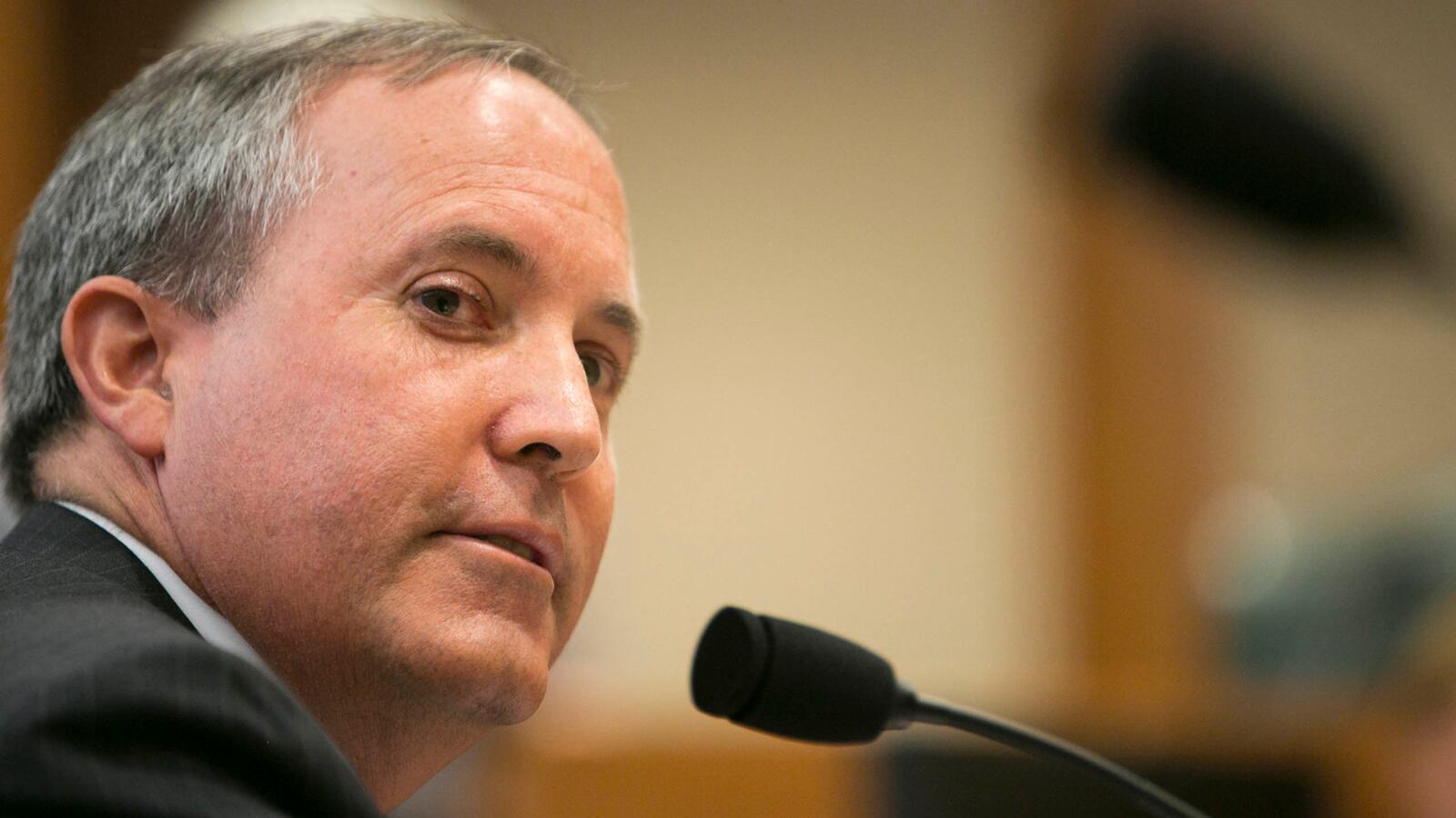 181219-pilar-aclu-suit-tease_al4ca4