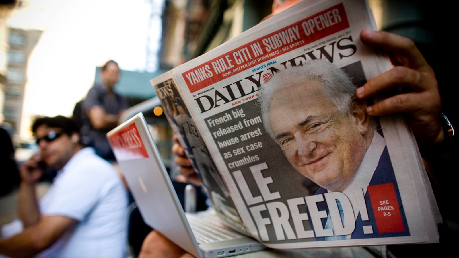 articles/2011/07/06/dominique-strauss-kahn-case-the-maid-fights-back/strauss-kahn-maid-fights-back-ellison_kqm3fd