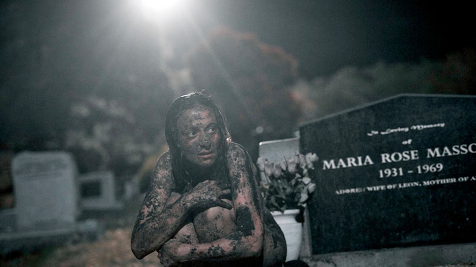 articles/2016/10/19/glitch-netflix-s-addictive-supernatural-drama-could-be-the-next-stranger-things/161018-Schager-glitch-tease_bnmh9q