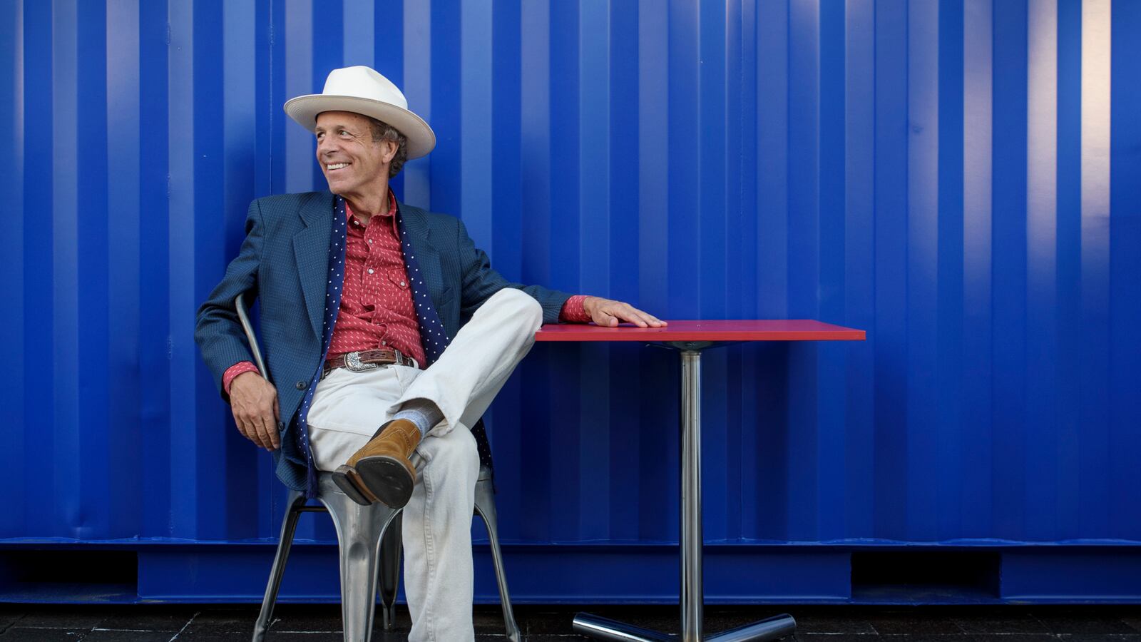 articles/2016/07/28/kingmaker-mark-mckinnon-s-casual-style/160727-joiner-mark-mckinnon-tease_unwqkq