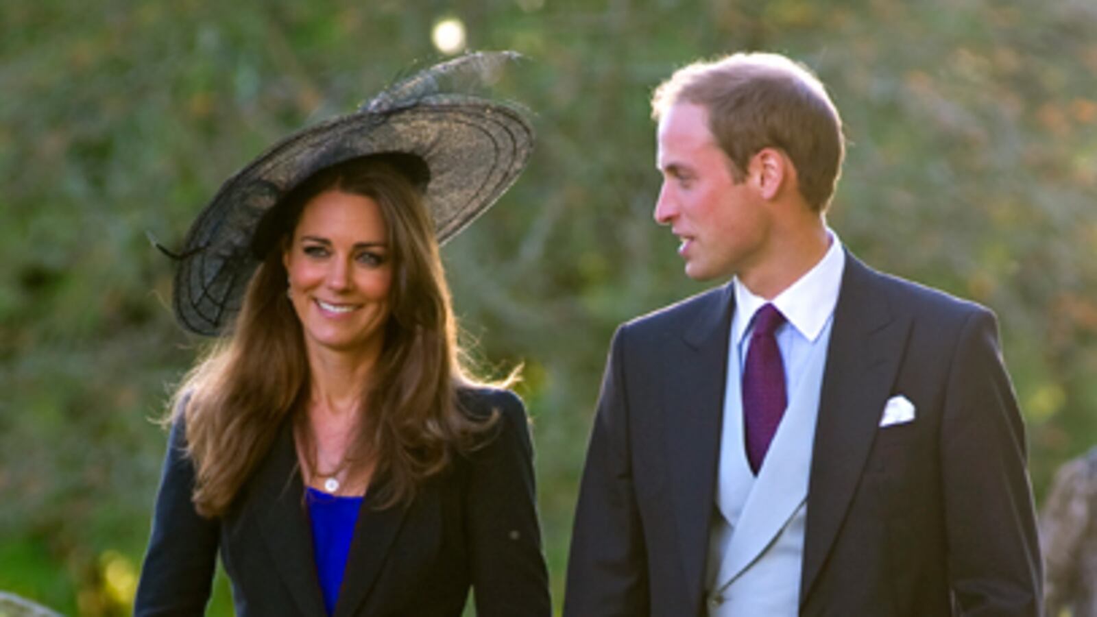 articles/2013/03/02/kate-celebrates-pal-s-wedding-with-william-and-harry/kate-middleton-lookbook-6_g1weo6