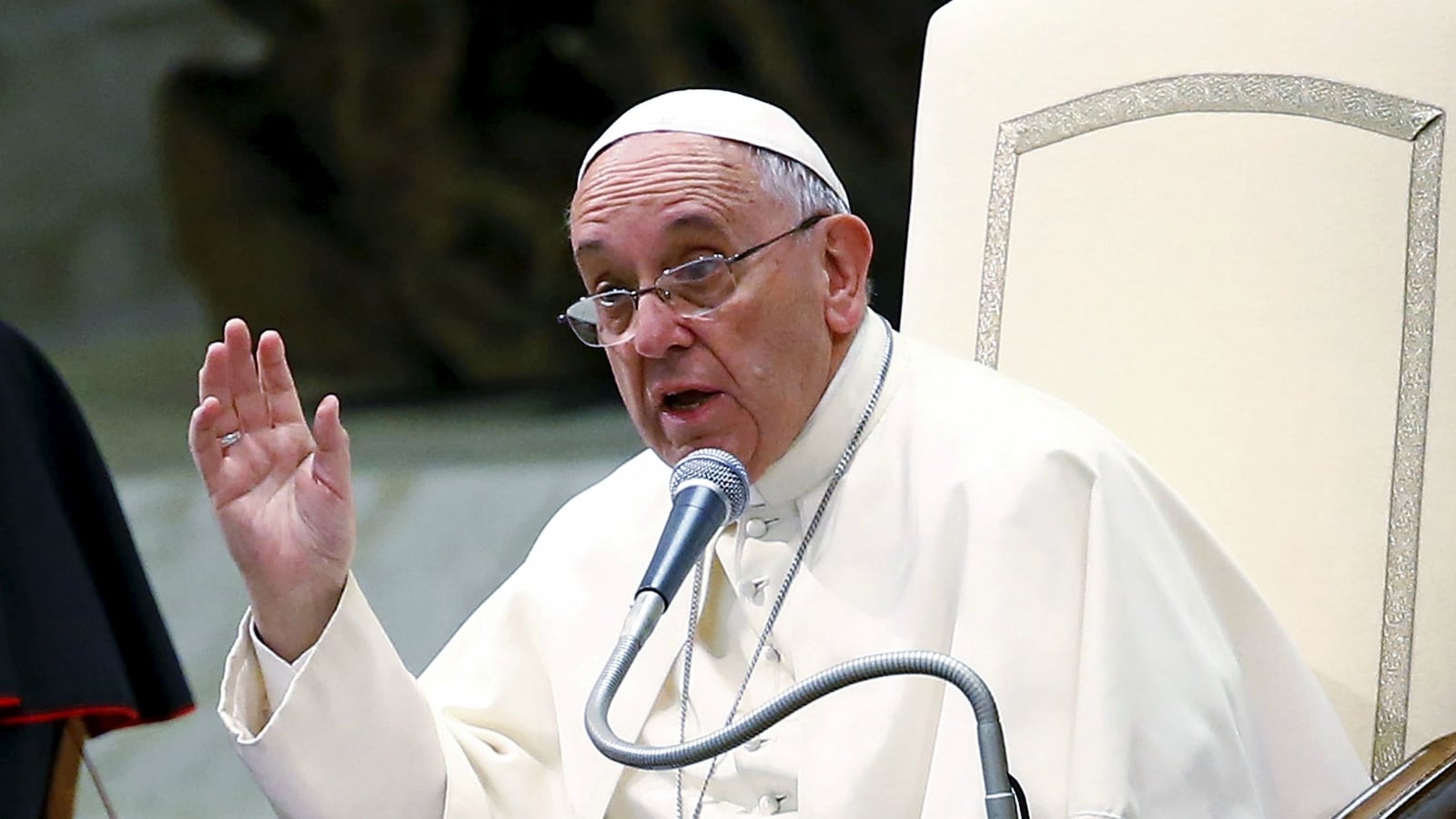 cheats/2015/08/07/pope-gets-lincoln-s-lectern-in-philly/150807-pope-cheat_uf55gj