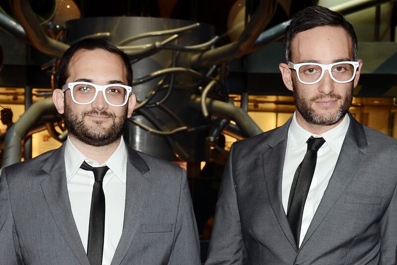 articles/2012/12/09/girls-writer-murray-miller-s-great-art-hoax-experiment/bert-rodriguez-murray-miller_qwoyum