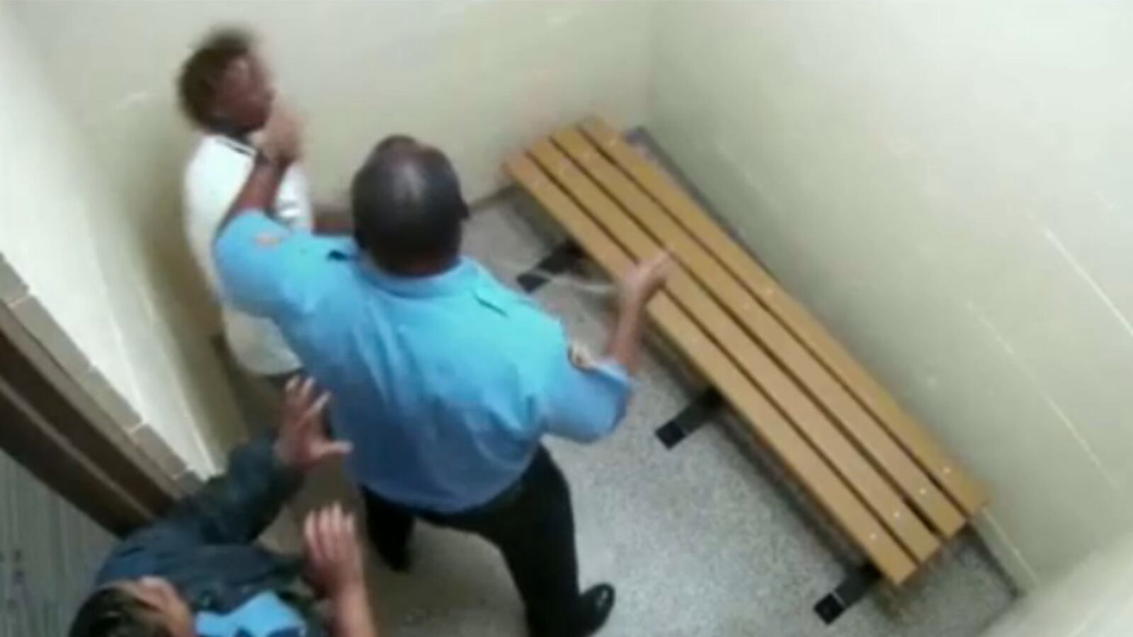 cheats/2015/07/02/new-orleans-cop-hit-teen-girl-at-juvie/150702-NOPD-cheat_tm6of7