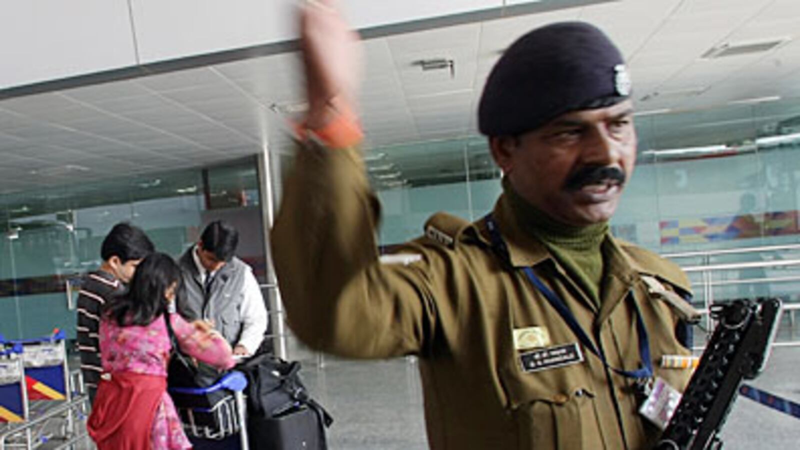 cheats/2008/12/04/indian-airports-on-high-alert/india-airports_ba4nvt