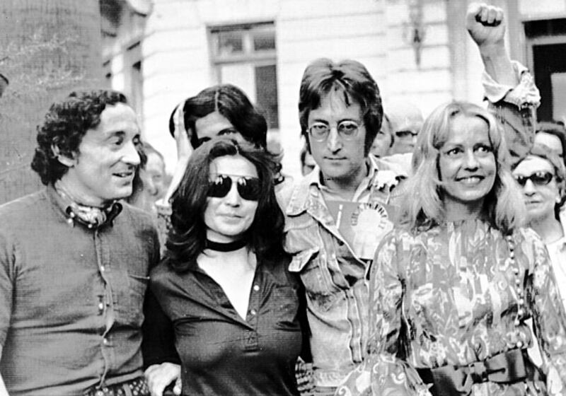 galleries/2009/05/13/classic-cannes/cannes-16_gbmrvq