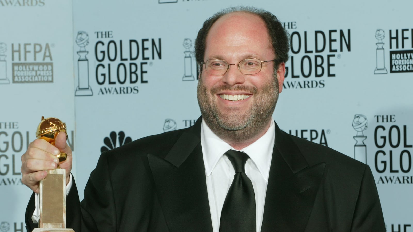 2003-01-19T120000Z_956292122_RP3DRINHPEAA_RTRMADP_3_LEISURE-GLOBES_r65nff