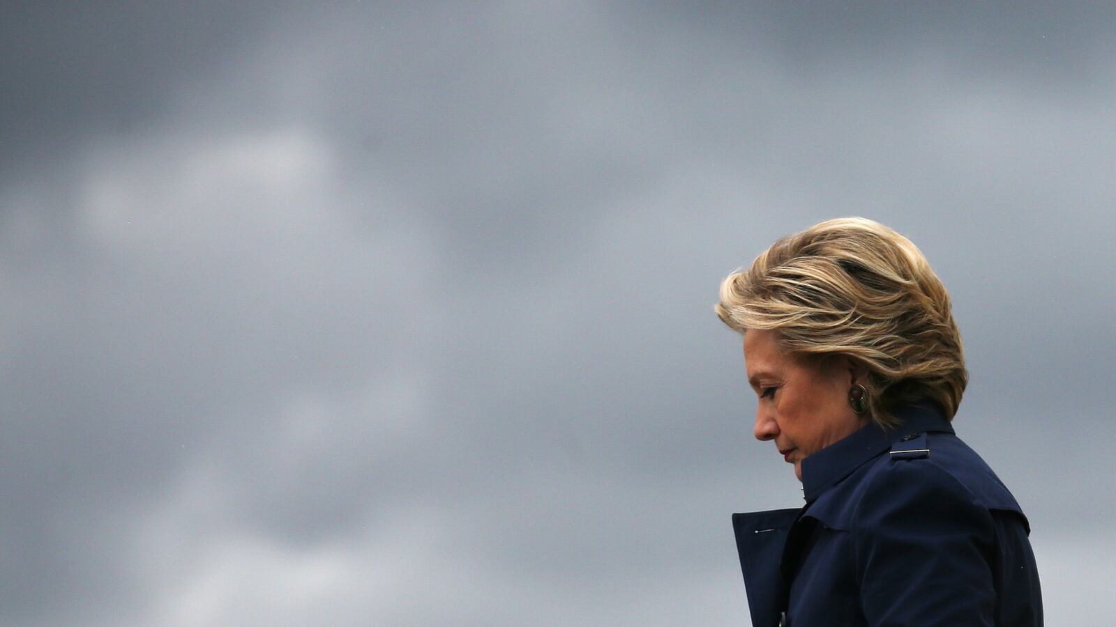 cheats/2016/10/22/clinton-projected-to-win-in-new-reuters-poll/161022-clinton-projected-win-cheat_m6onfu