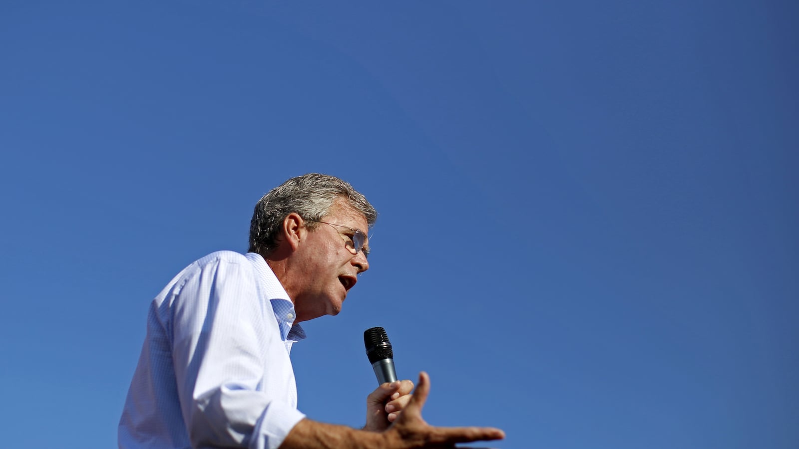 articles/2015/09/01/jeb-bush-ditched-his-corporate-pals-but-they-just-won-t-quit-him/150901-cpi-bush-tease_cryrn7