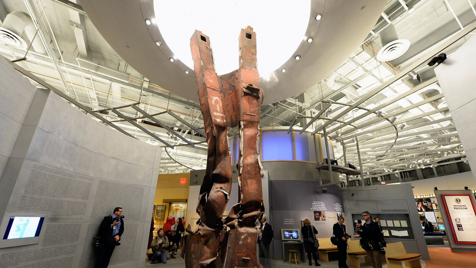 articles/2013/04/25/george-w-bush-presidential-library-an-impressive-return/130424-bush-library-mckinnon-tease-embed_xnh6se