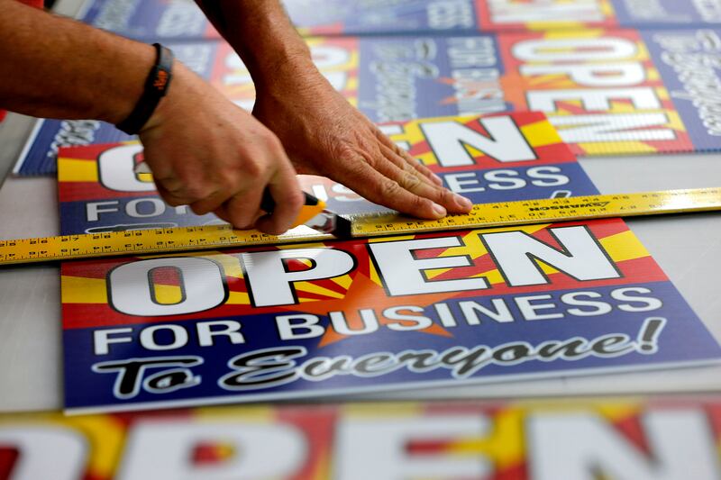 articles/2014/03/02/fringe-factor-you-will-have-to-bake-a-penis-cake/140228-dickson-fringe-factor-tease_n7mnal