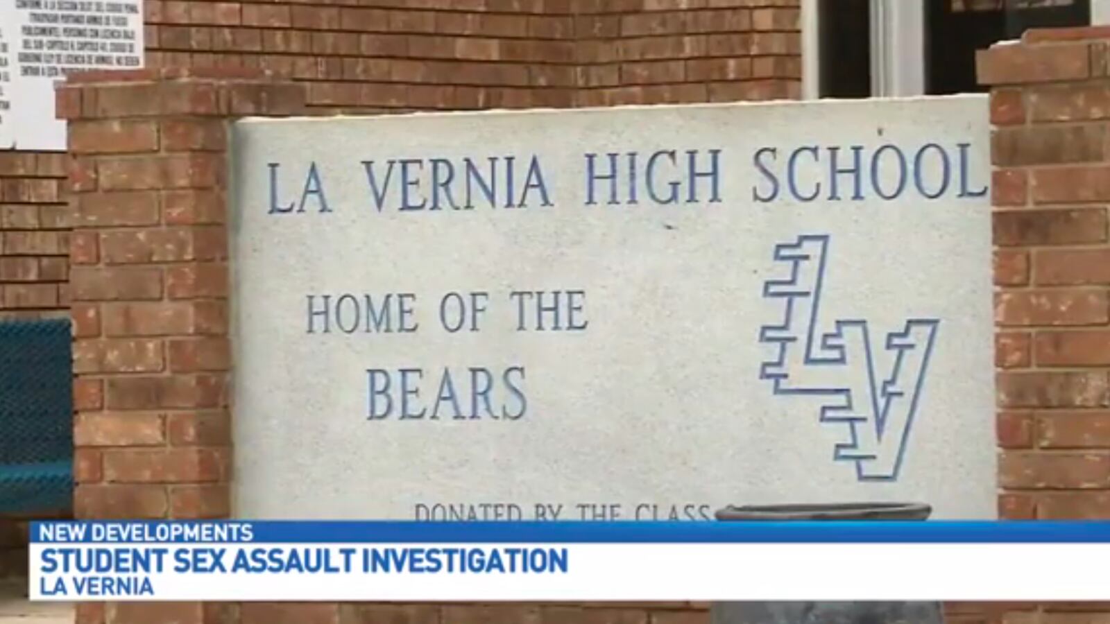 cheats/2017/03/28/9-high-schoolers-arrested-in-assault/170328-la-vernia-hazing-sex-assault_ttqd1t