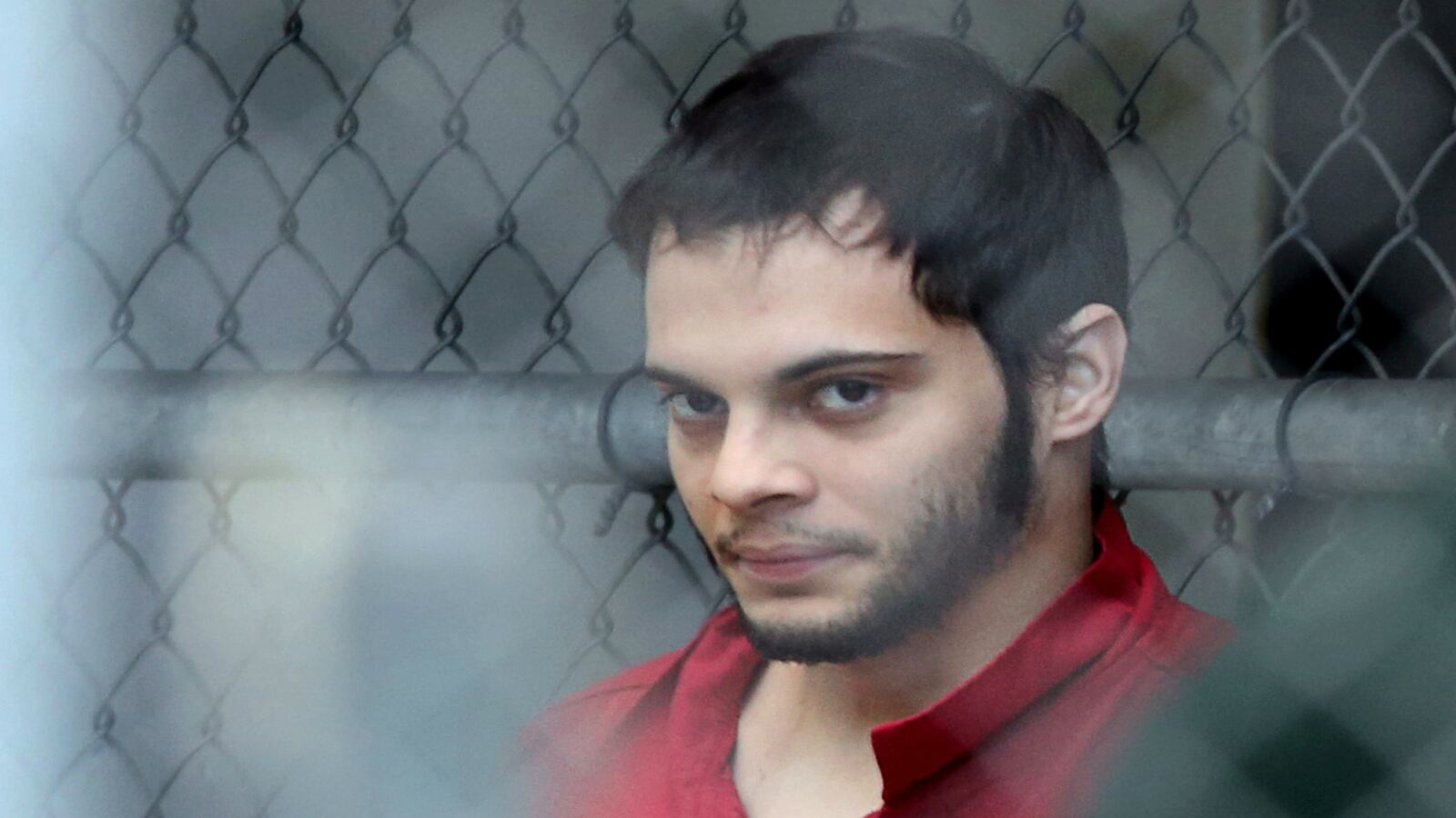 cheats/2017/01/10/suspected-ft-lauderdale-shooter-canceled-nye-trip-to-nyc/170119-esteban-santiago-new-york-cheat_trwany