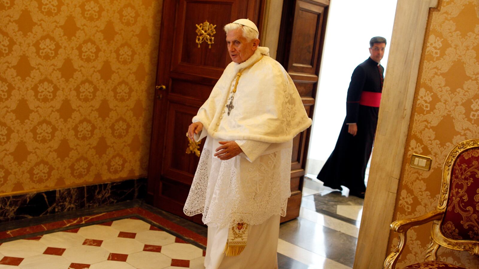cheats/2012/05/29/pope-not-worried-about-leak-probe/vatican-leaks-nadeau_vdsb3j