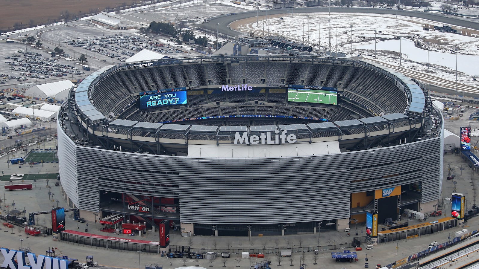 cheats/2014/01/31/white-powder-sent-to-jersey-hotels/140131-superbowl-powder-cheat_gxtnno