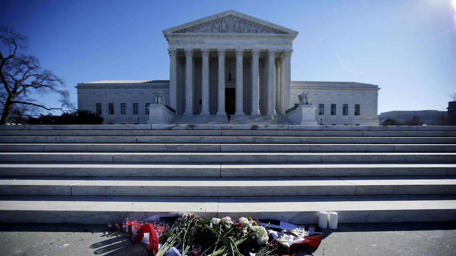 cheats/2016/02/16/judge-reveals-details-on-scalia-s-health/160216-texas-judge-scalia-health-cheat_aipob3