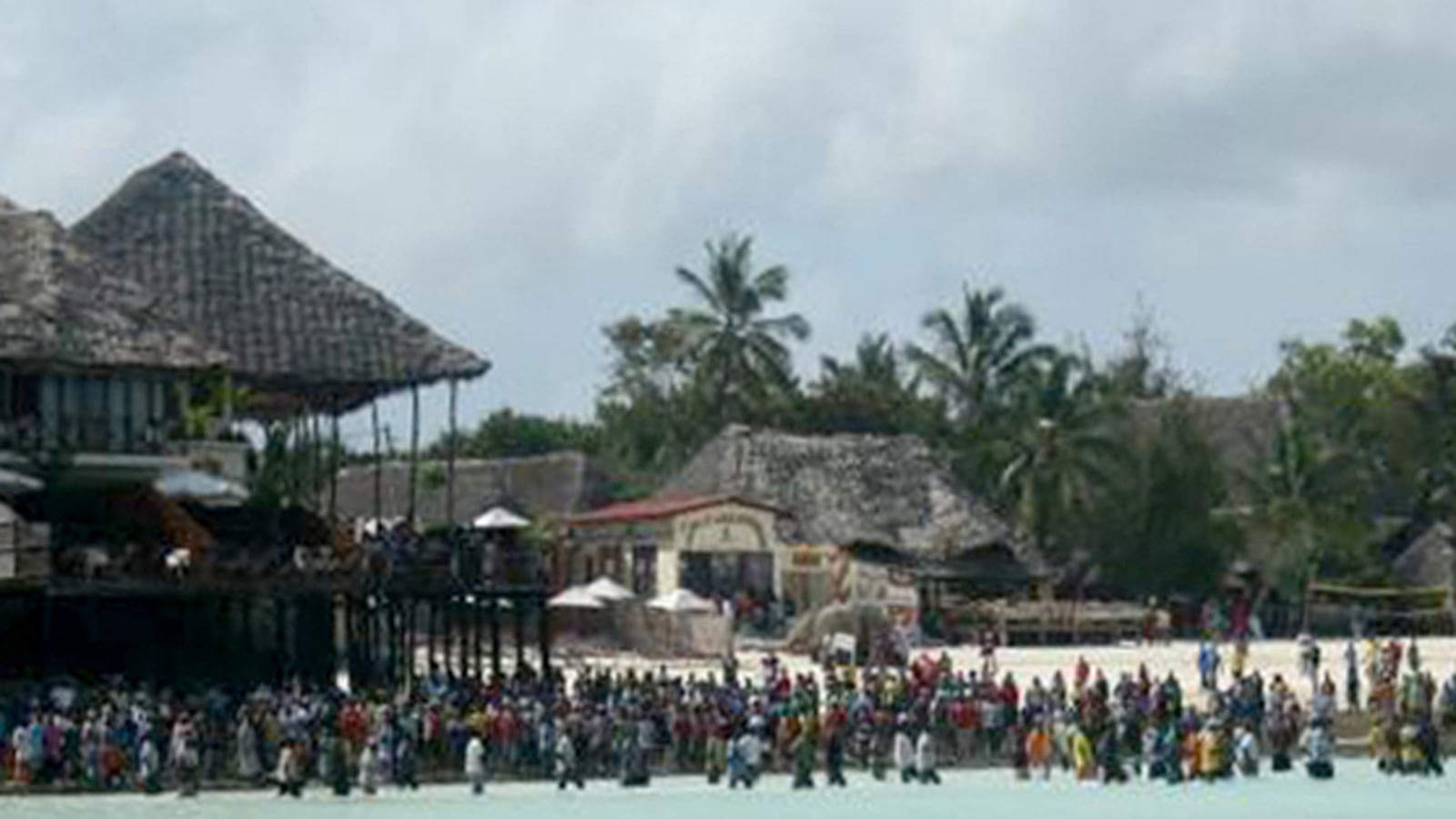 cheats/2011/09/10/100-dead-in-zanzibar-ferry-disaster/ferry-capsize-zanzibar-survivors-cheat_pkcvkj