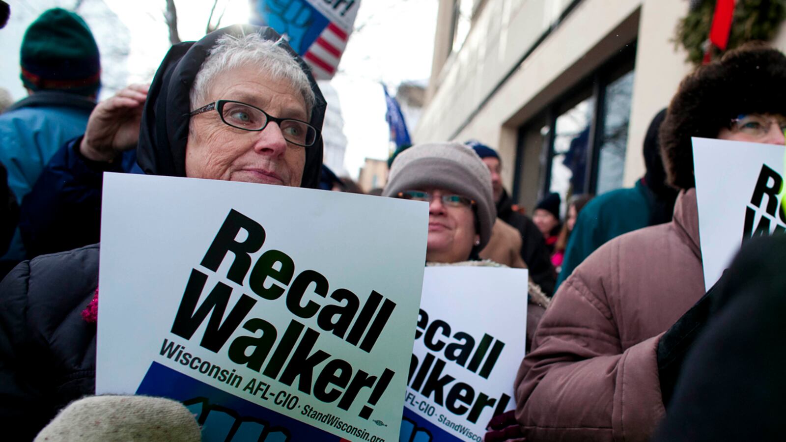 articles/2012/05/23/as-recall-election-approaches-obama-avoids-wisconsin/walker-recall-jacobs_olbud1