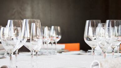 articles/2011/02/16/pop-up-restaurants-by-grant-achatz-thomas-keller-laurent-gras-and-more/popup-restaurants_160607_kit3gq