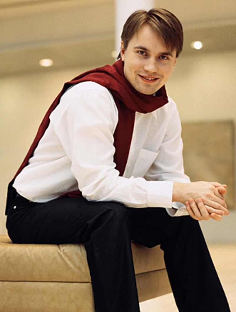 galleries/2009/09/15/young-rock-stars-of-the-conducting-world/coductors---inkinen_hynmiy