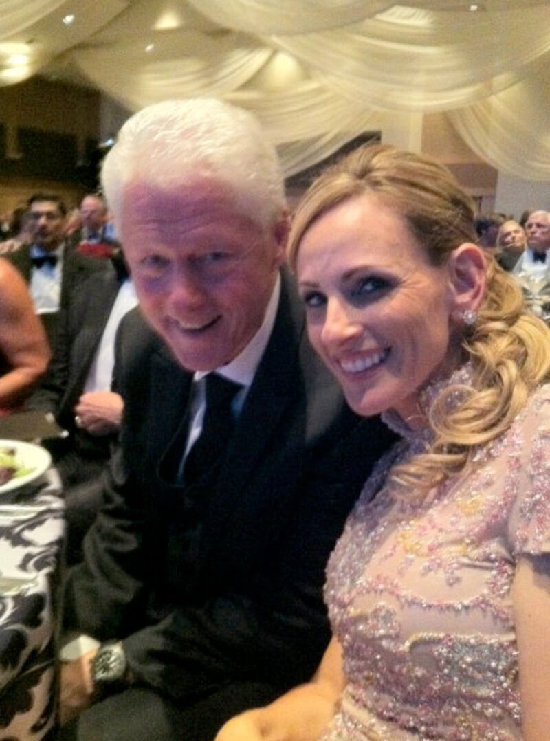 galleries/2011/07/31/best-celebrity-twitter-pictures/marlee-matlin-twitpic_saeduz