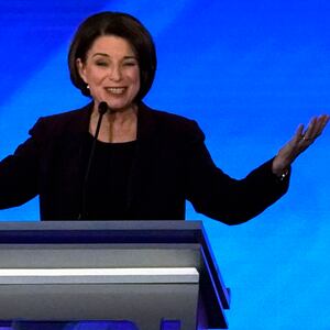 200207-dem-debate-amy-tease1_e0arrs