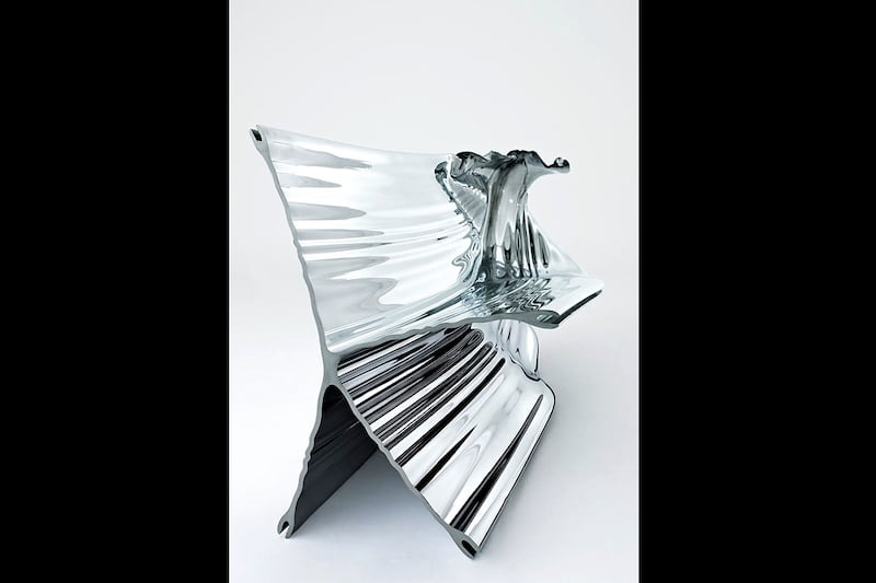 articles/2012/02/13/thomas-heatherwick-shows-extruded-chair-at-haunch/daily-pic-gopnik-Heatherwick2_sftnby