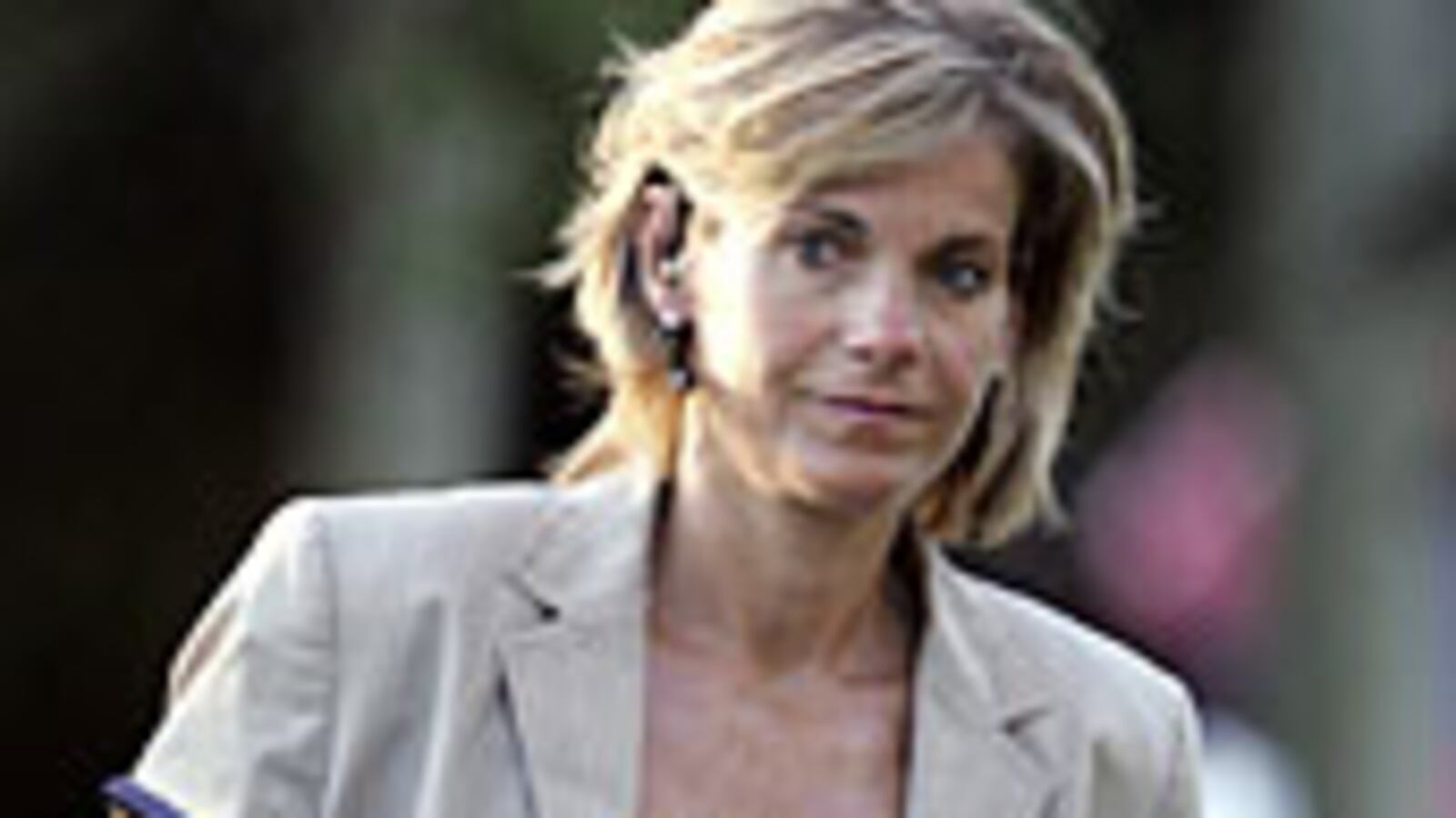 articles/2008/11/18/why-sue-decker-will-be-yahoos-next-ceo/jackson-decker_5170_wrjk2c