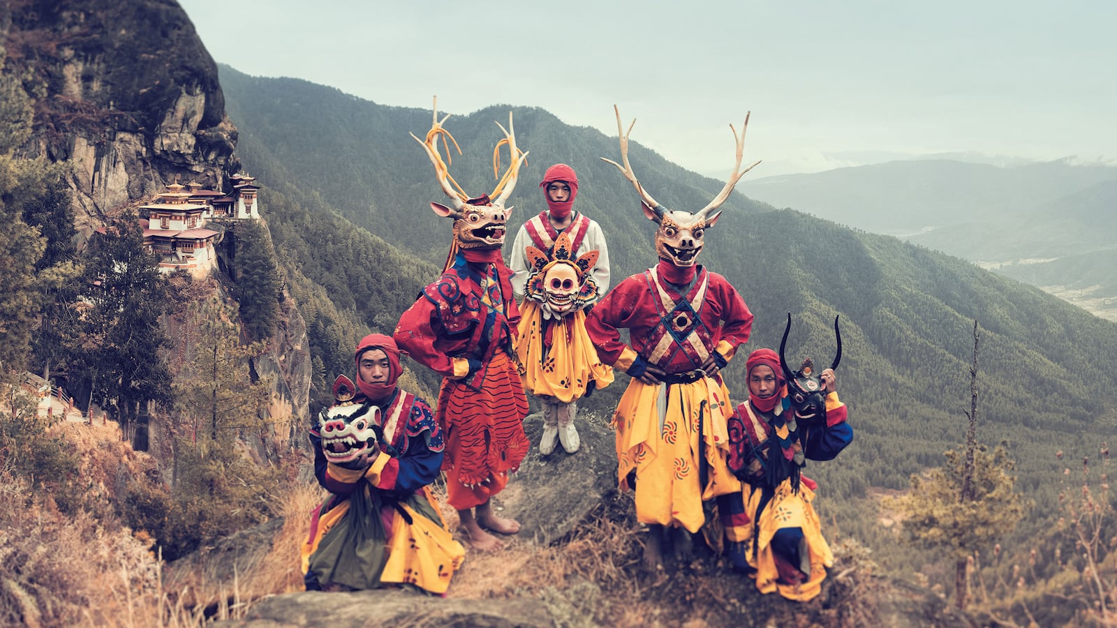 181014-jimmy-nelson-homage-humanity-book-hero_ehjtlc