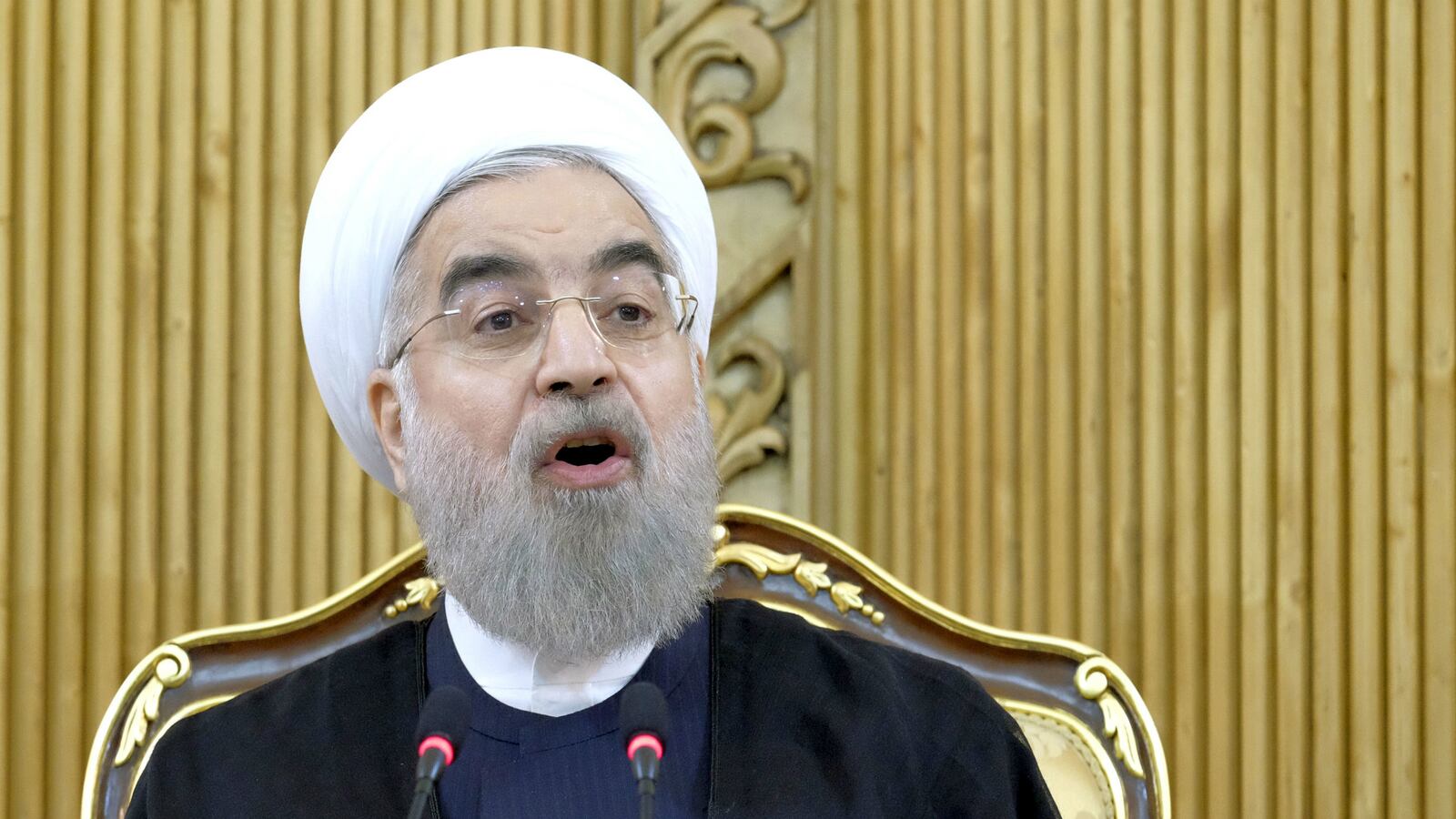 cheats/2015/12/31/iran-expands-missile-program/151013-hassan-rouhani-cheat_swqcwz