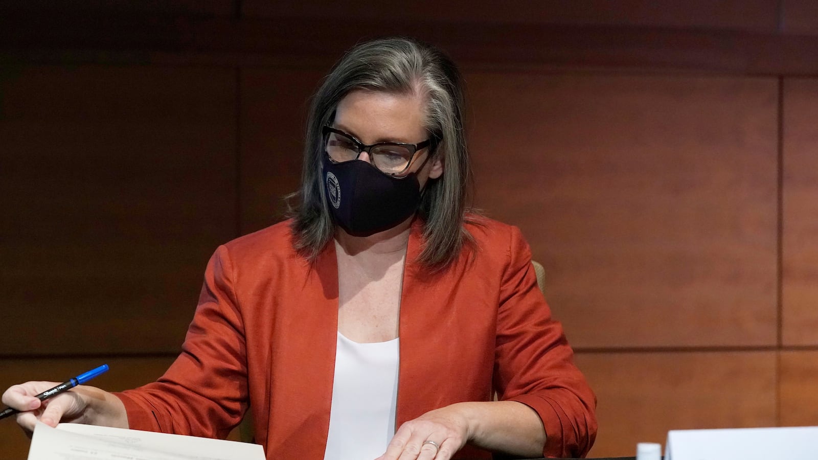 2020-12-14T205948Z_723014839_RC28NK9LK1DN_RTRMADP_3_USA-ELECTION_jvm4ek