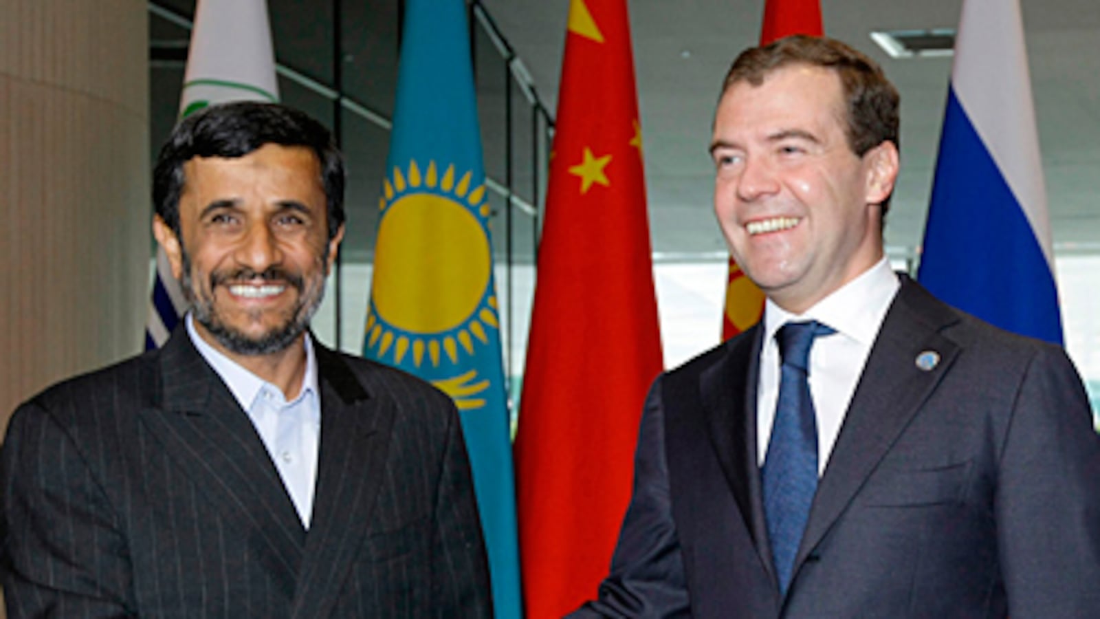 cheats/2009/06/16/ahmadinejad-heads-to-russia/ahmadinejad-russia_ulwlbt