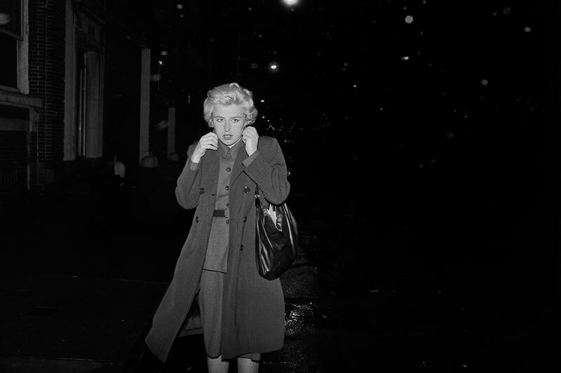 galleries/2014/02/27/paparazzi-photographers-stars-and-artists-at-the-centre-pompidou-photos/paparazzi-gal-cindy_sherman_zotvws