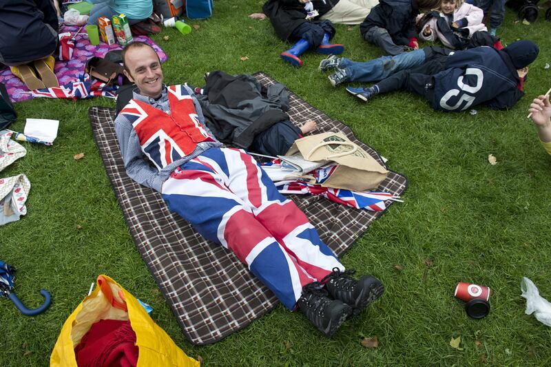 galleries/2012/06/04/diamond-jubilee-fashion-queen-elizabeth-kate-middleton-and-more-photos/jubilee-fashion-union-jack-pants_rysrwv