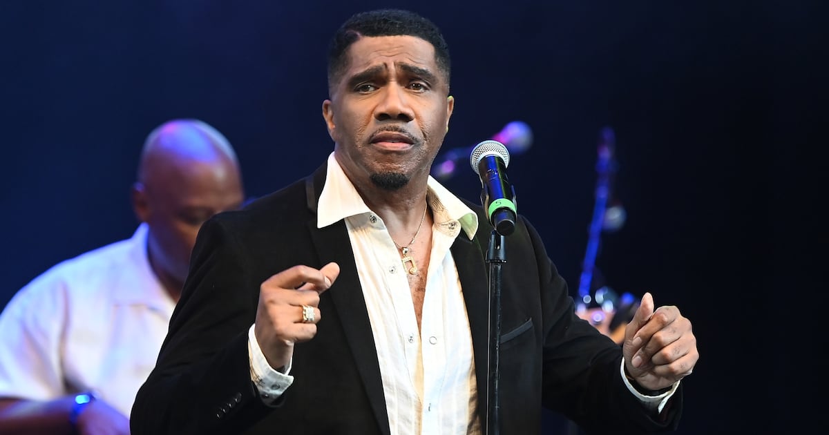 R&B Icon Dubbed the ‘Voice of a Generation’ Dies at 68