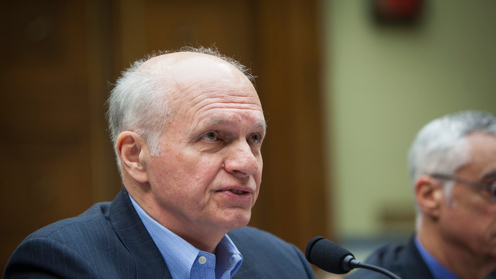 articles/2013/12/18/the-epa-s-million-dollar-con-man/131217-cottle-millionaire-tease_lodv4d