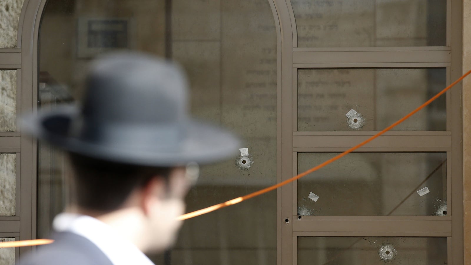 cheats/2014/11/18/5-killed-in-jerusalem-synagogue-attack/141118-rabbi-cheat_dbeeq8