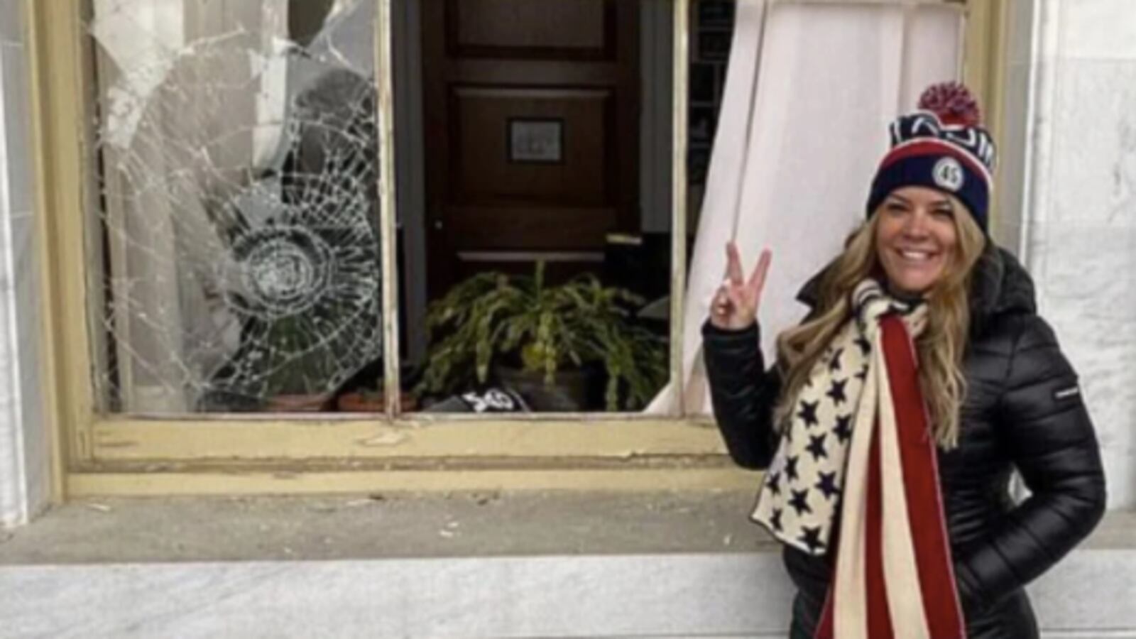 Screen_Shot_2021-11-05_at_08.47.17_kea8wf