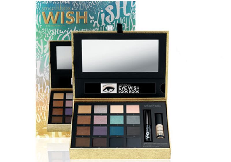 galleries/2010/12/13/good-giving-guide-2010/giving-guide---smashbox-eye-shadow_nc50w4