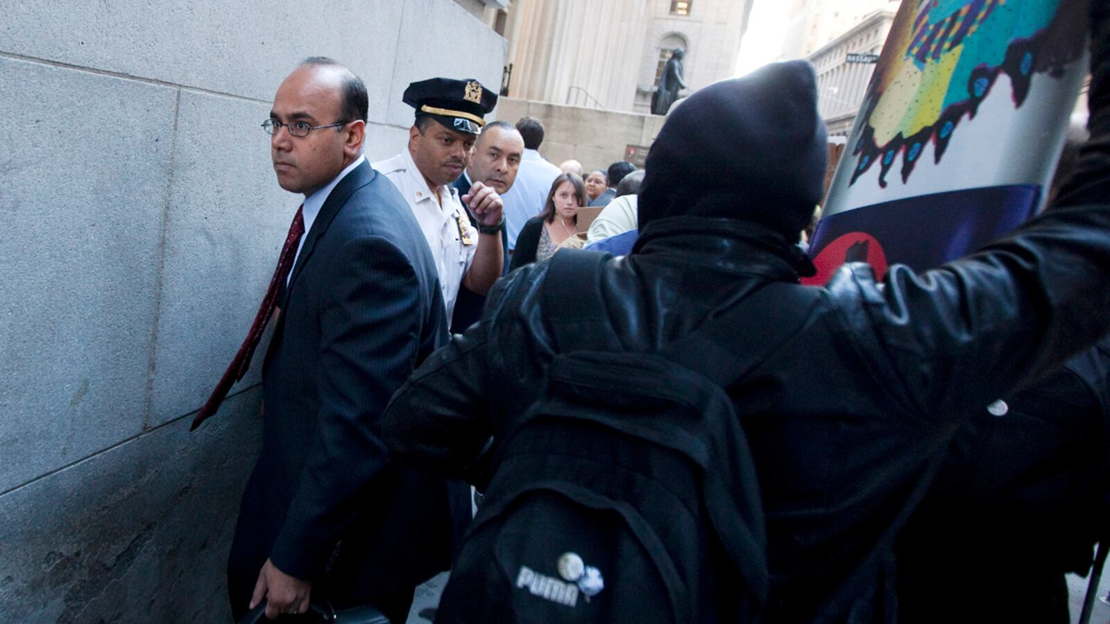 cheats/2011/11/07/census-age-wealth-gap-soars-in-u-s/wealth-gap-young-old-cs_otqohr