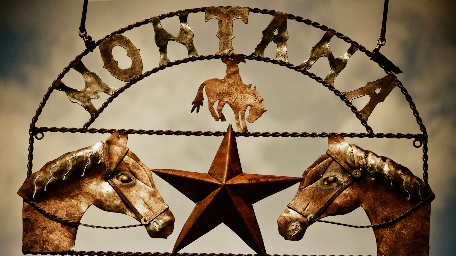 articles/2014/10/02/book-bag-gritty-stories-from-the-real-montana/141001-la-seur-montana-tease_k80vtm