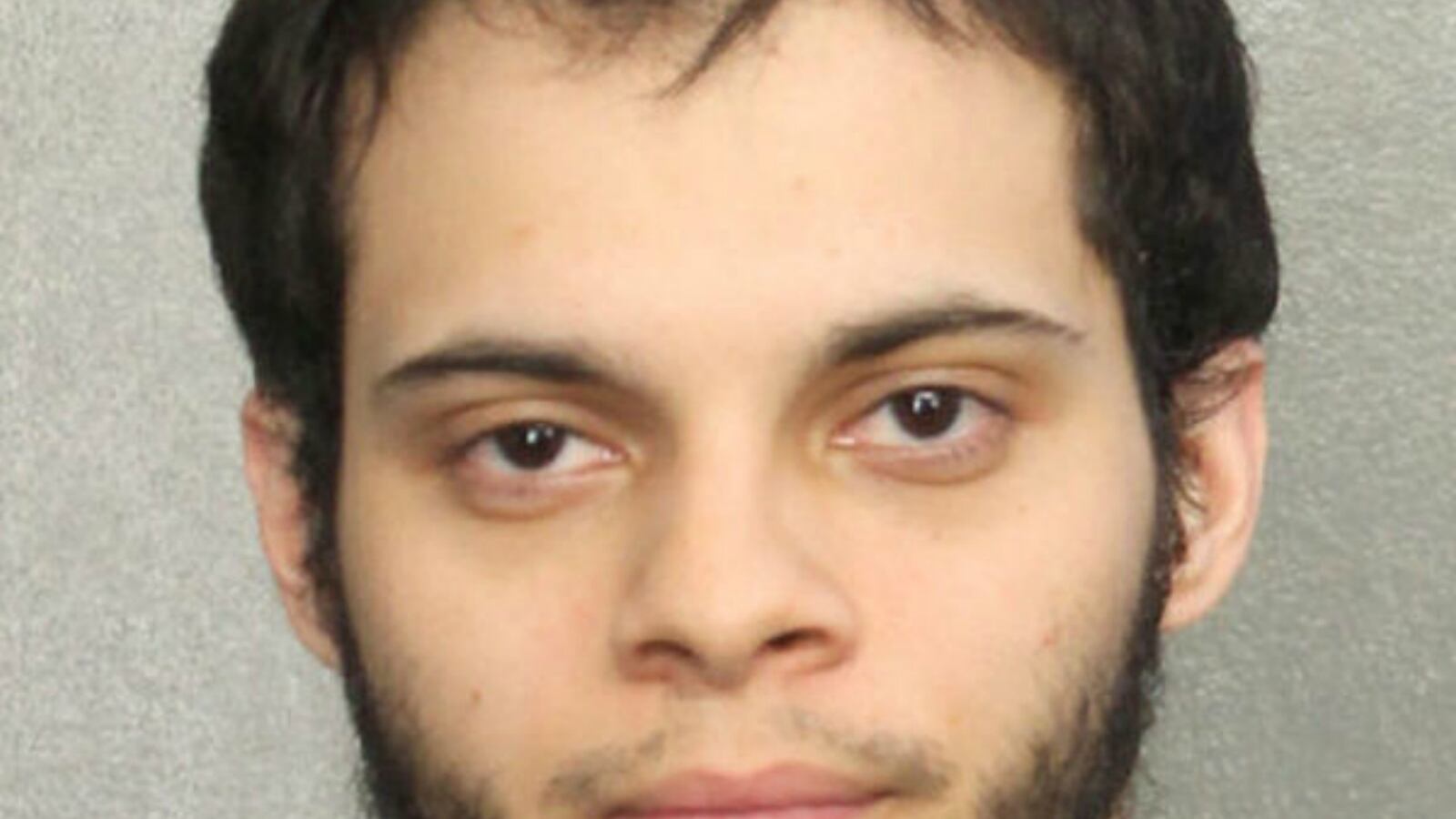cheats/2017/01/08/suspected-fort-lauderdale-airport-shooter-esteban-santiago-could-face-death-penalty/170108-santiago-death-penalty-cheat_otg2be