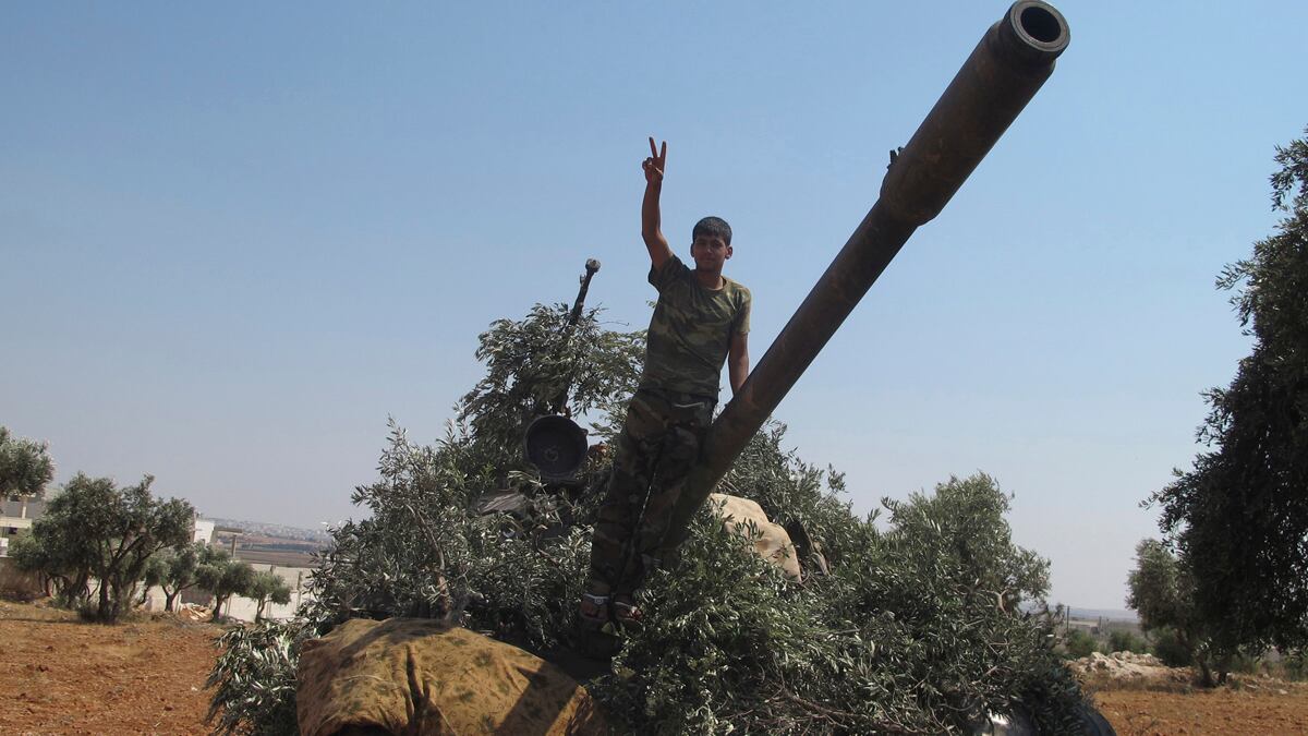 articles/2012/08/01/syria-s-assault-on-aleppo-stalls/syria-aleppo-assault-mcelroy_deroni