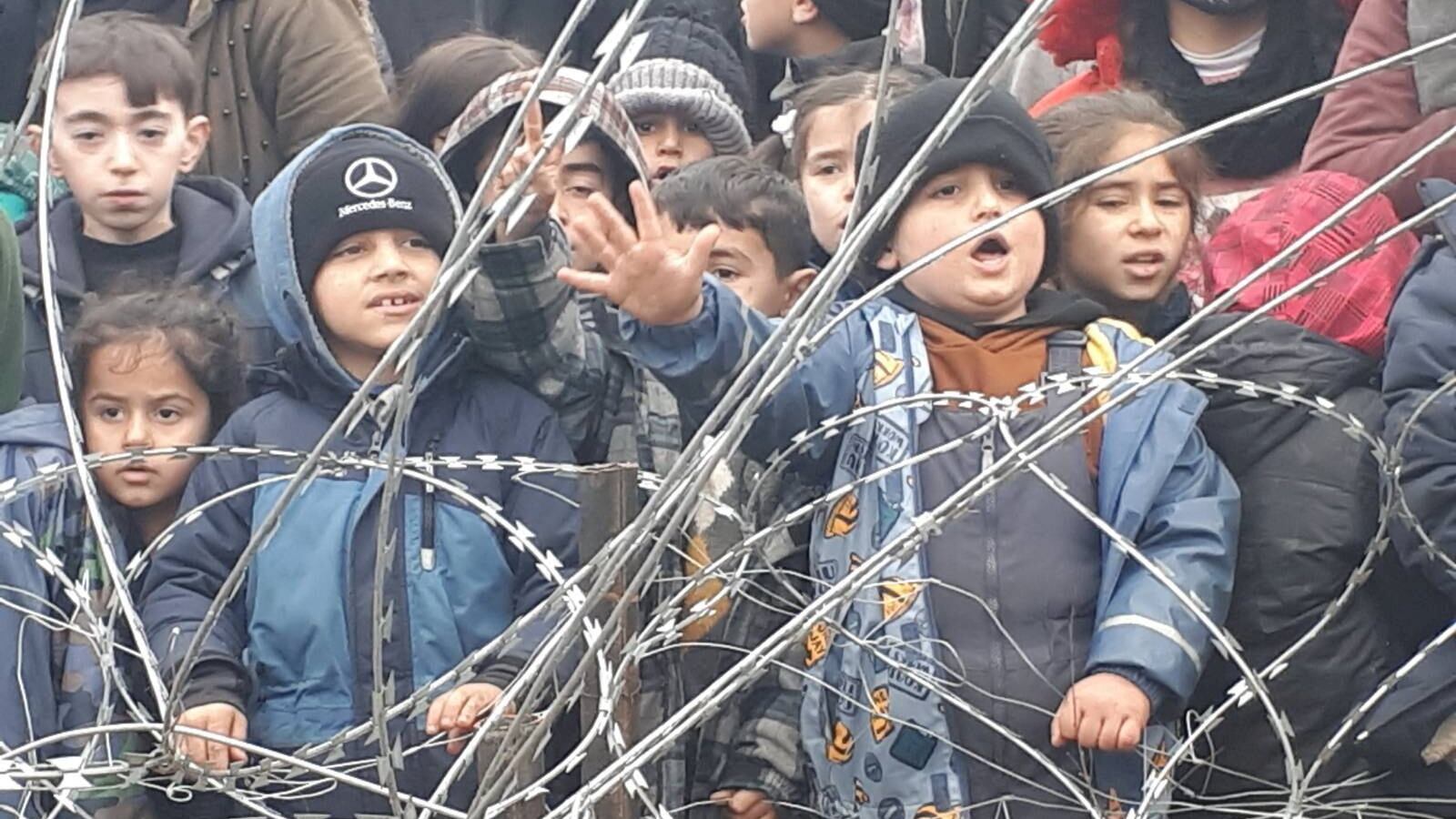 2021-11-11T181304Z_733106509_RC2ISQ92EU0G_RTRMADP_3_EUROPE-MIGRANTS-BELARUS-POLAND_wnrsoq