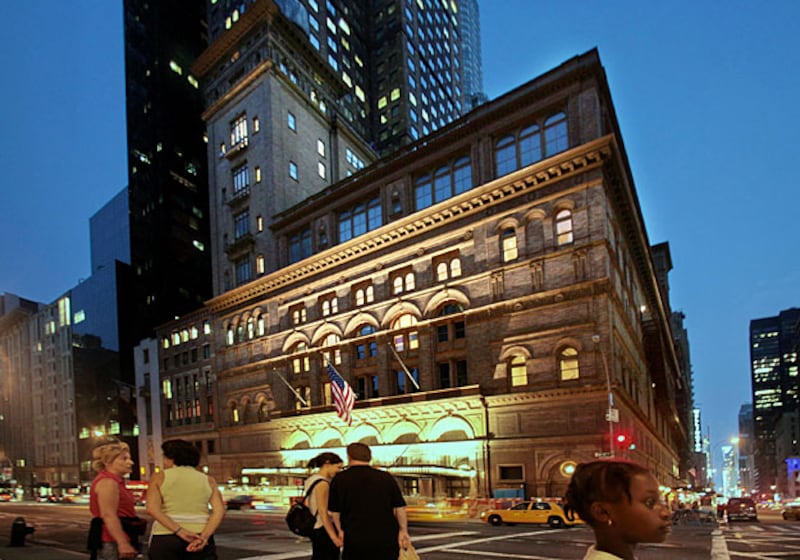 galleries/2010/02/19/the-week-in-culture/wic---carnegie-hall_wk90ib