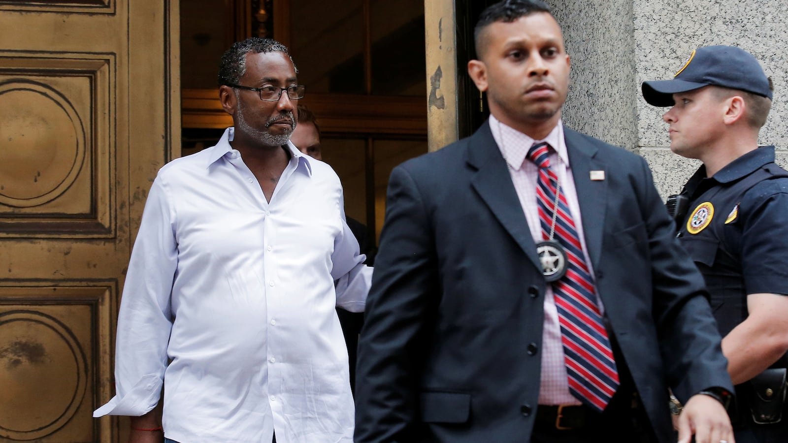 articles/2016/06/09/norman-seabrook-nyc-jail-guard-union-boss-with-a-taste-for-luxury-gets-pinched/160608-daly-norman-seabrook-tease_ygvcb0