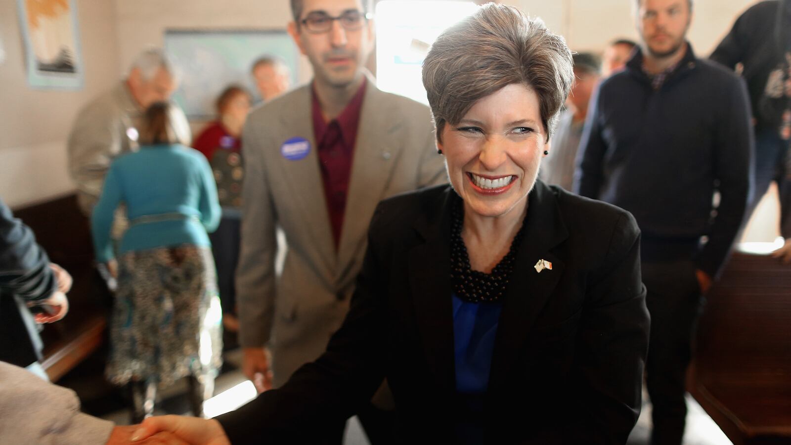 articles/2014/11/05/tea-party-firebrand-wins-big-in-iowa/141104-jacobs-ernst-tease_b8i7p8