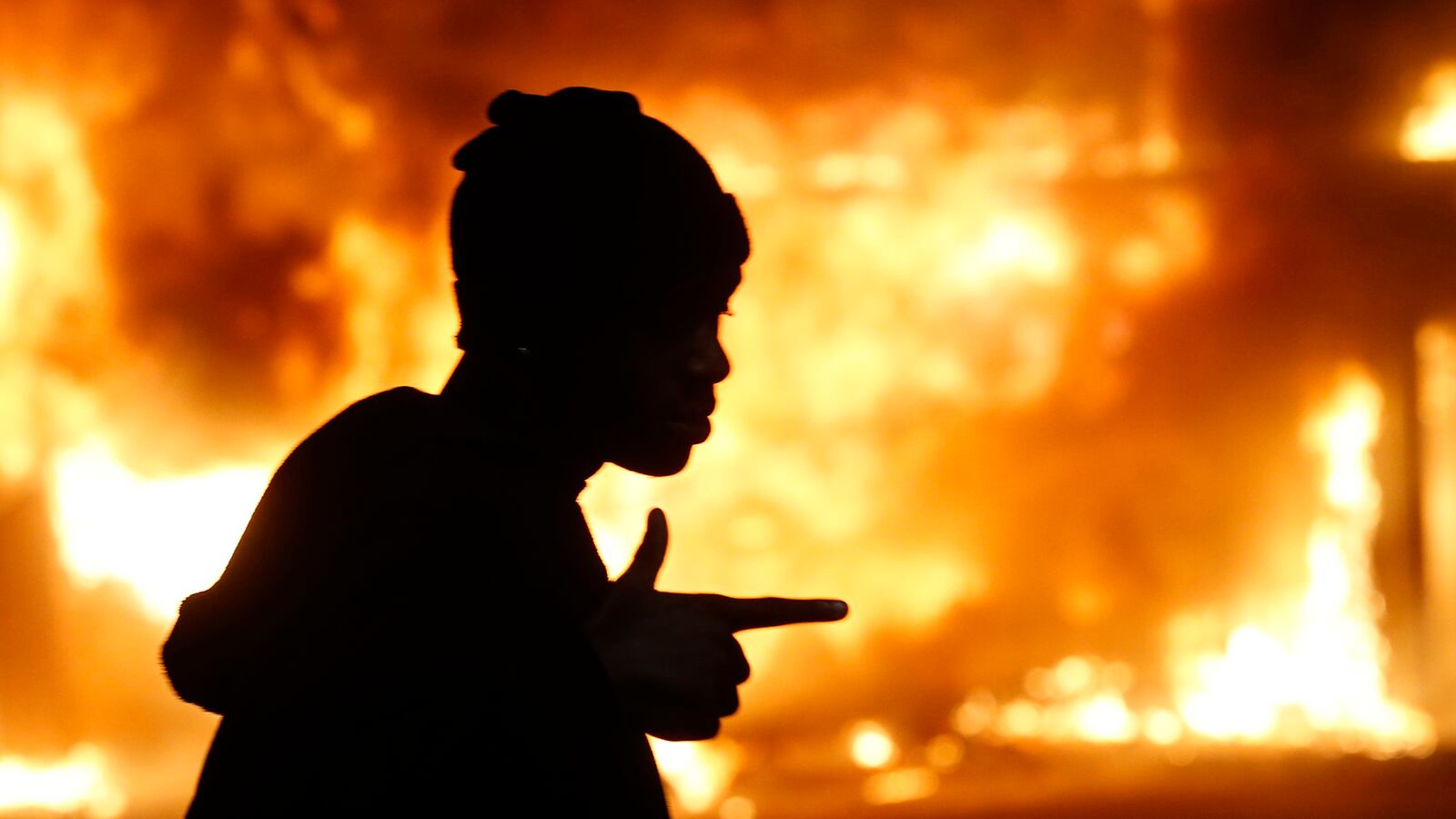 articles/2015/08/10/the-truth-about-post-ferguson-gun-deaths/150809-gelman-ferguson-stats-tease_ldxy3i